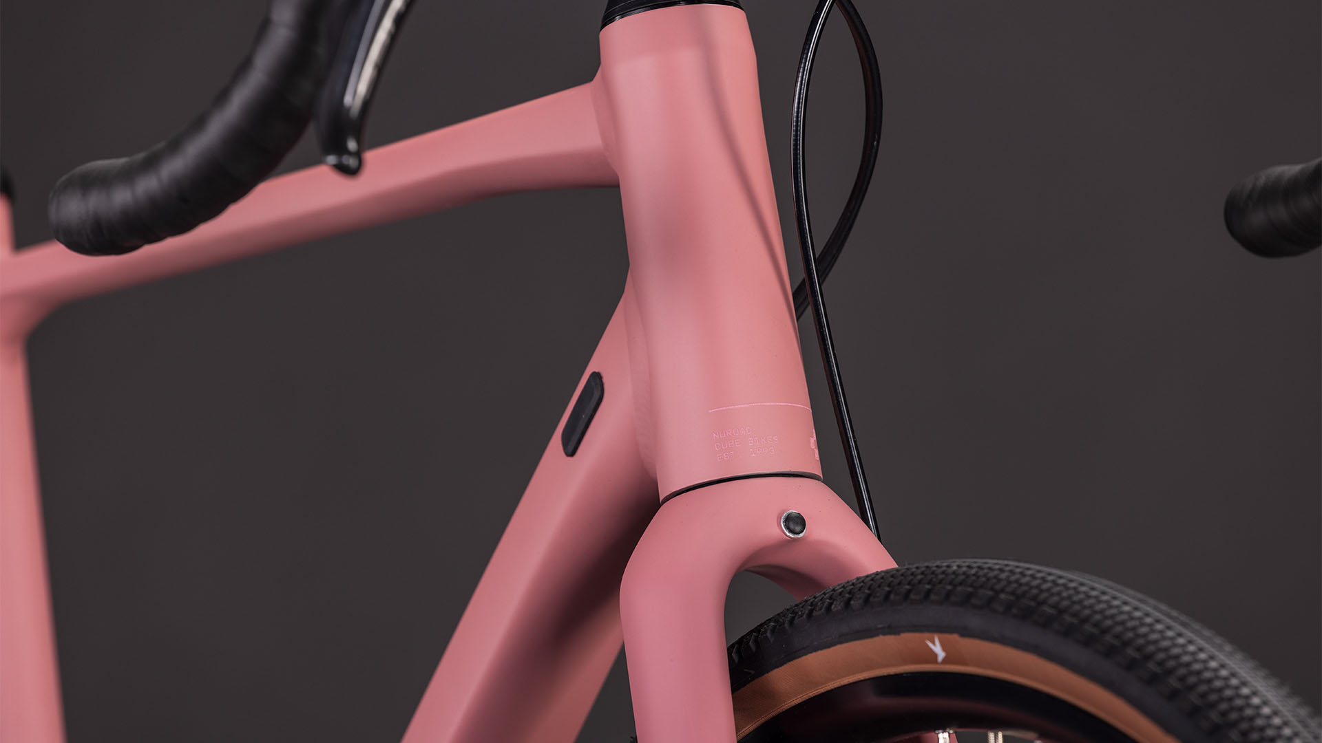 Sosea-Ciclocross BICICLETA CUBE NUROAD ONE RUBY PUCE 2026 XS