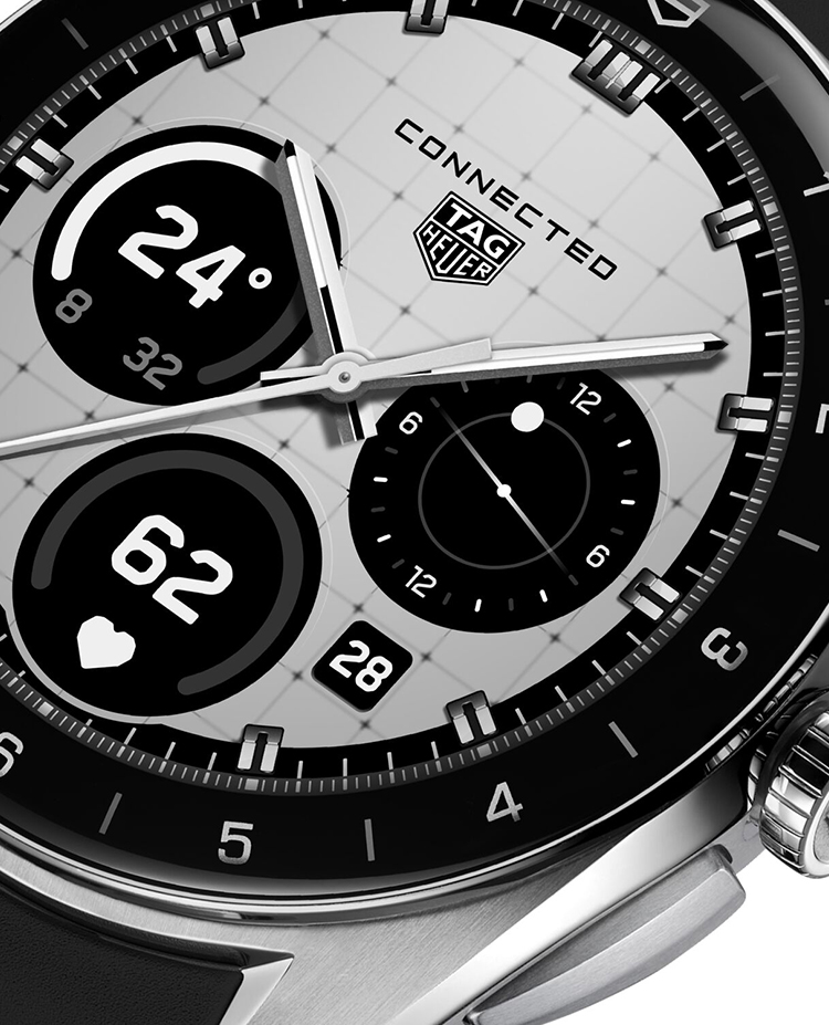 腕時計 Tag Heuer Connected TAG Heuer Connected Calibre E5: a collection of smartwatches for