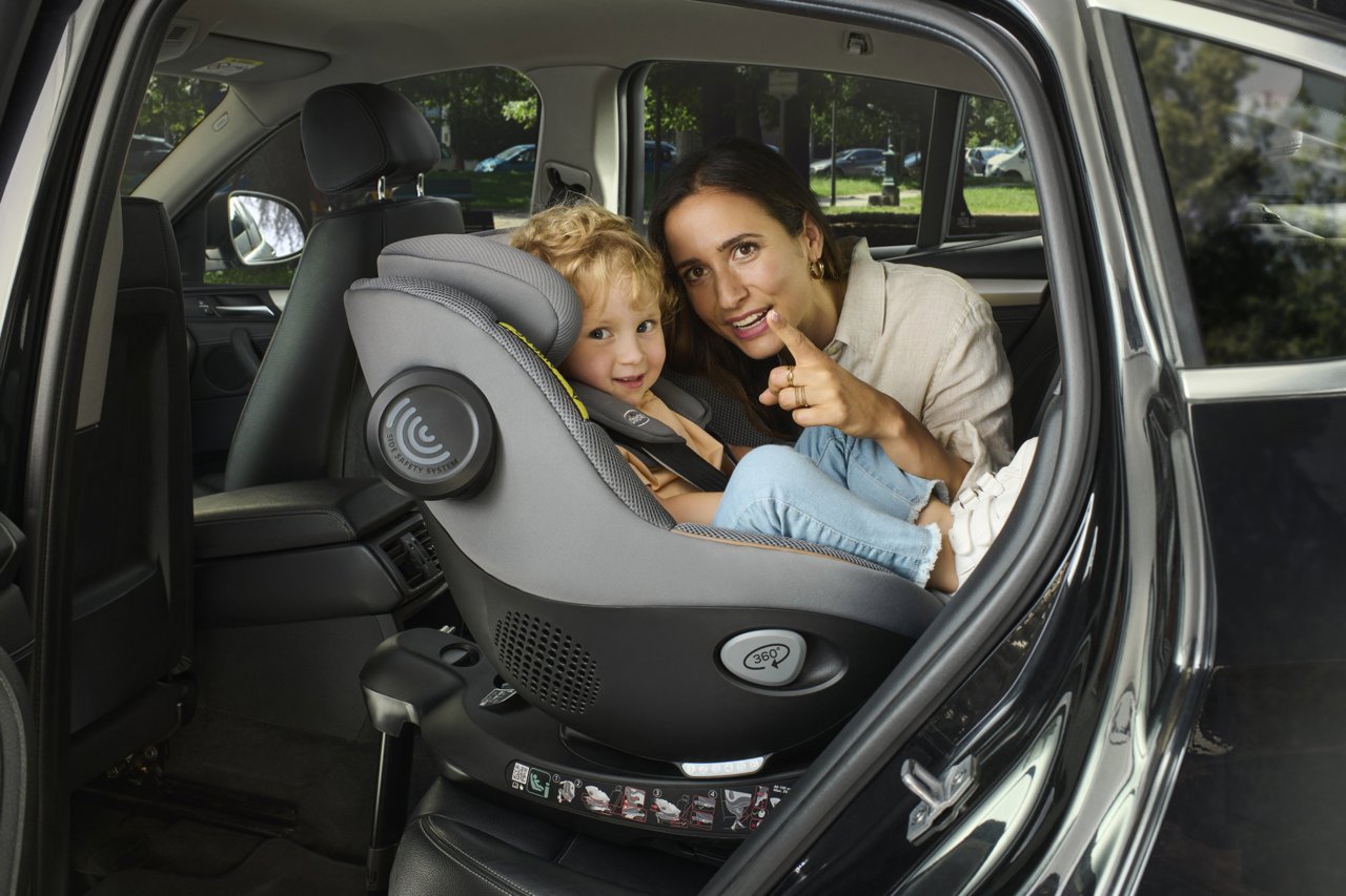 Scaun auto rotativ cu baza isofix Chicco Seat 105 i-Size, Posh