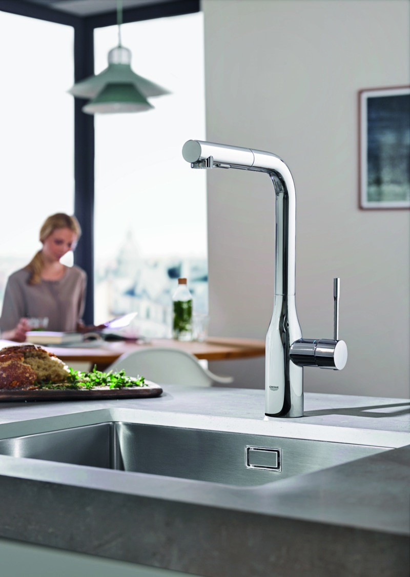 Baterie bucatarie Grohe 30504000, 1 bar, 348 mm, 204 mm, 1 orificii instalare, 2 sprayuri, 180 unghi pivotare, Crom
