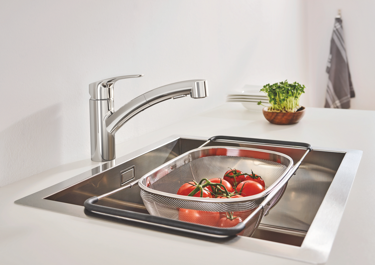 Baterie bucatarie Grohe 30305001, bucatarie Eurosmart, tip comanda mon