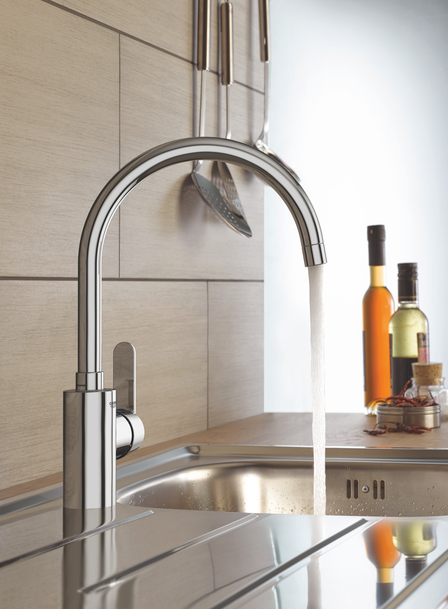 Baterie bucatarie Grohe 31494001, bucatarie Get, tip comanda monocoman