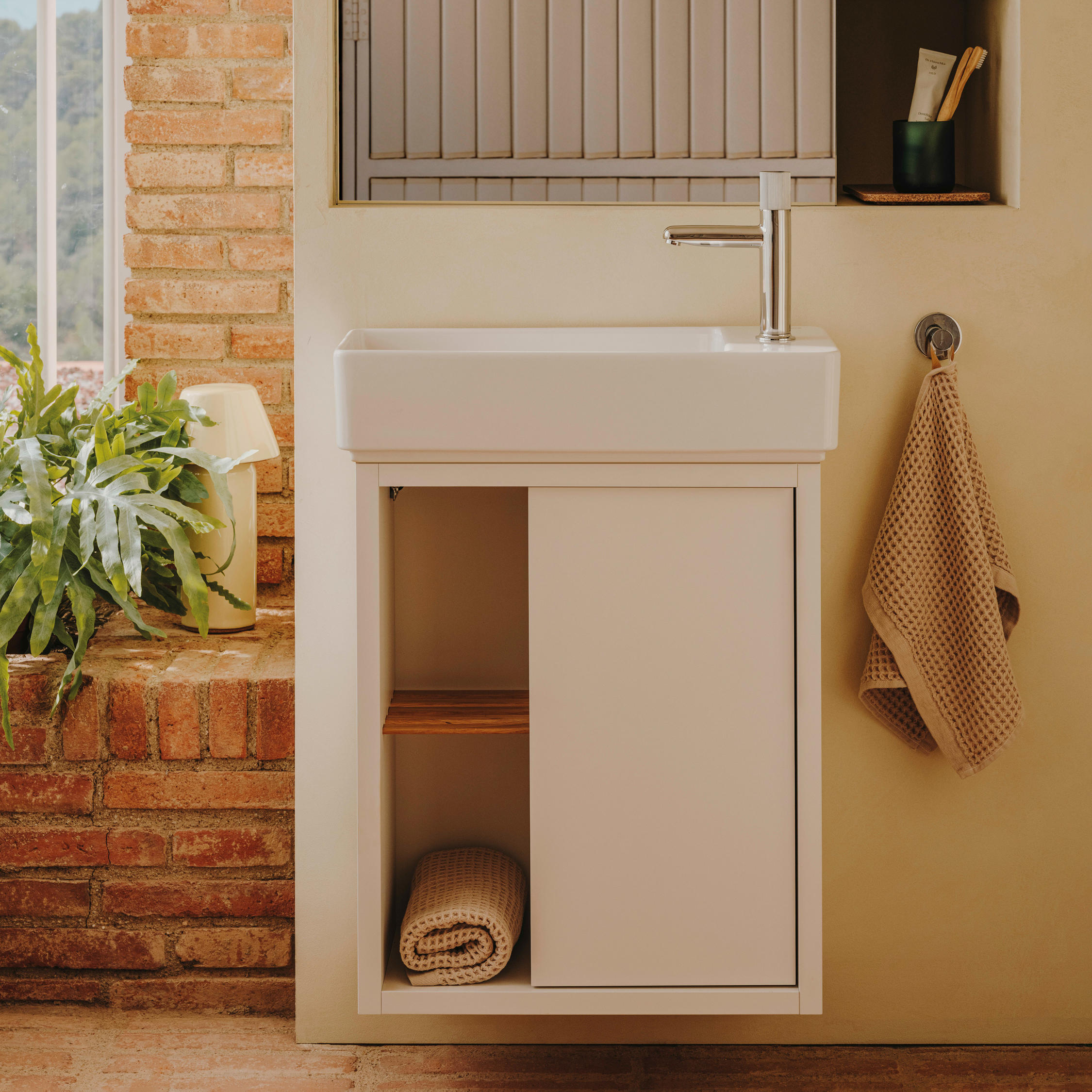 Baterie lavoar Roca A5A3B3FC00, 28 mm, 5 l/min, 0.5 bar, 35 mm, 188 mm, 115 mm, 380 mm, 1 orificii instalare, Crom