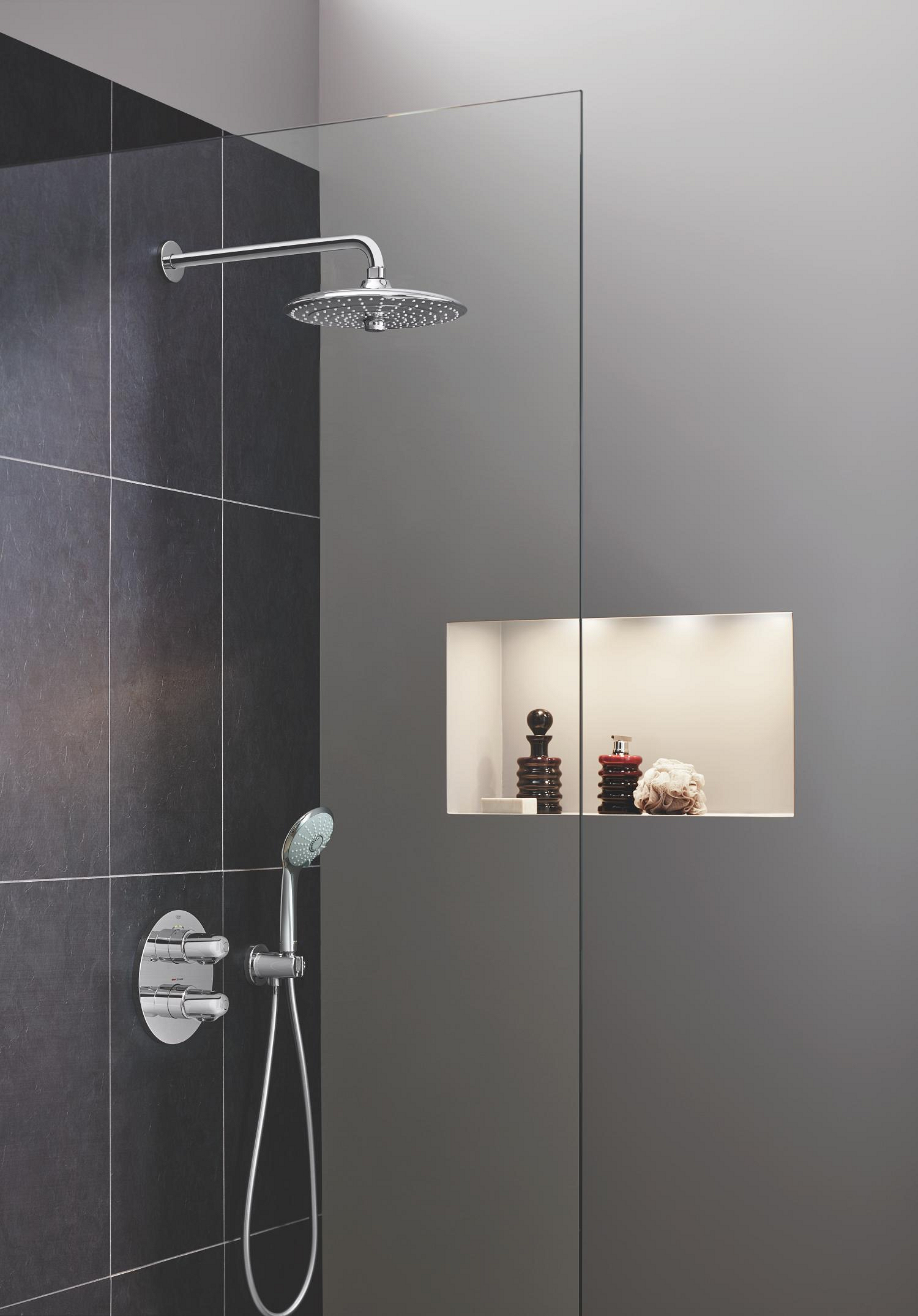 Dus fix Grohe 26458000, 260 mm, 1 bar, 380 mm, 3 pulverizari, 1/2 conexiune instalare, pivotant, Crom