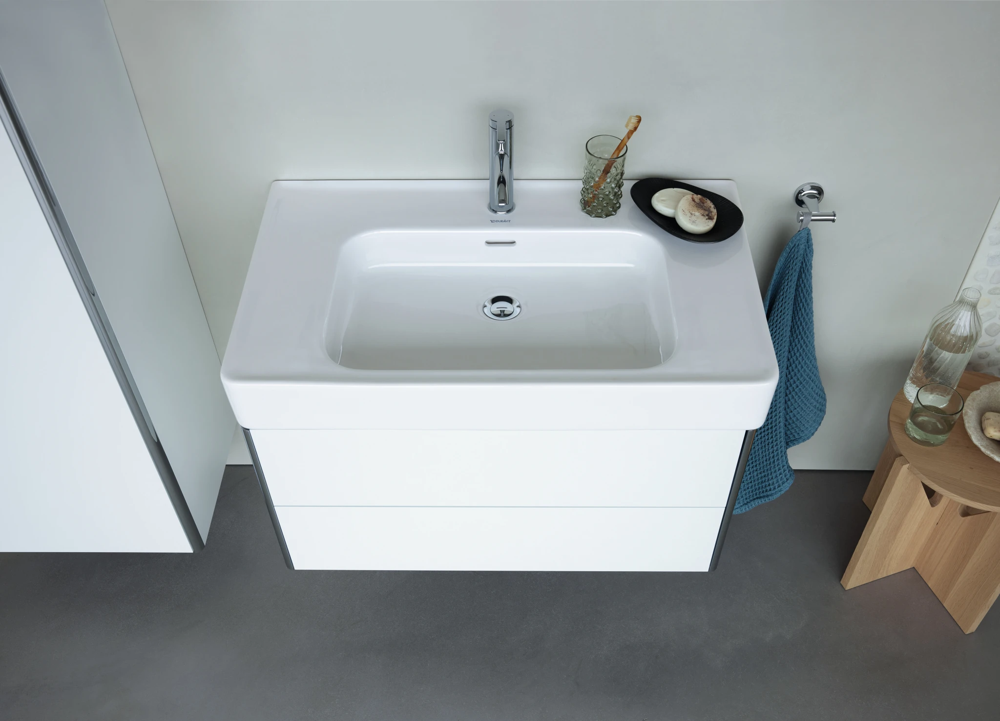 Lavoar Duravit 0744450000, Soleil, montaj pe perete, preaplin, zona mo