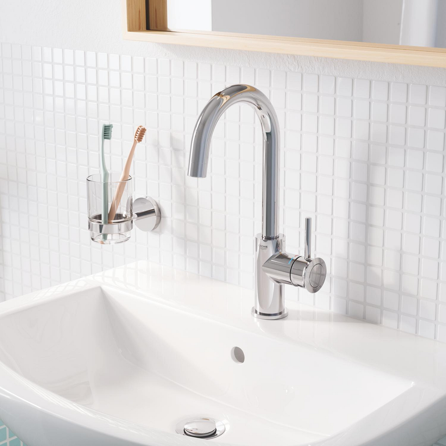 Pahar baie Grohe 41194000, 99 mm, 106 mm, 2 orificii instalare, 150 volum ml, pe perete, sticla, metal, Crom