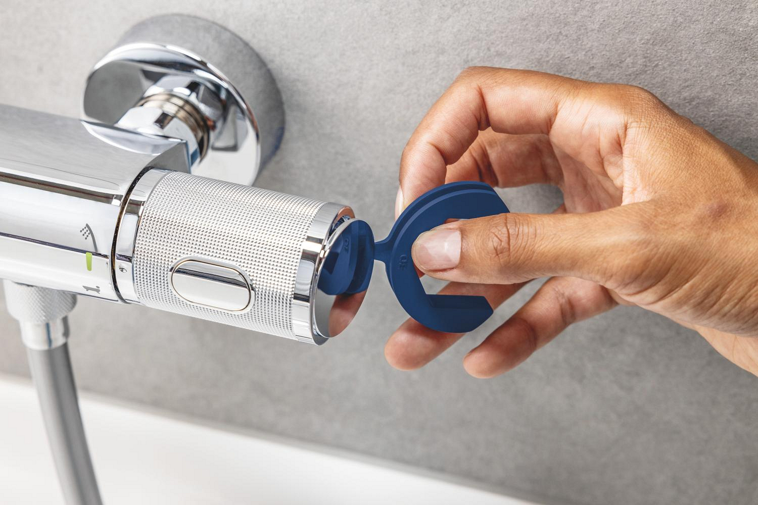 Sistem de dus Grohe 26988001, Vitalio Start 250, tip incastrare aparent, pentru cada, termostat, crom [9]