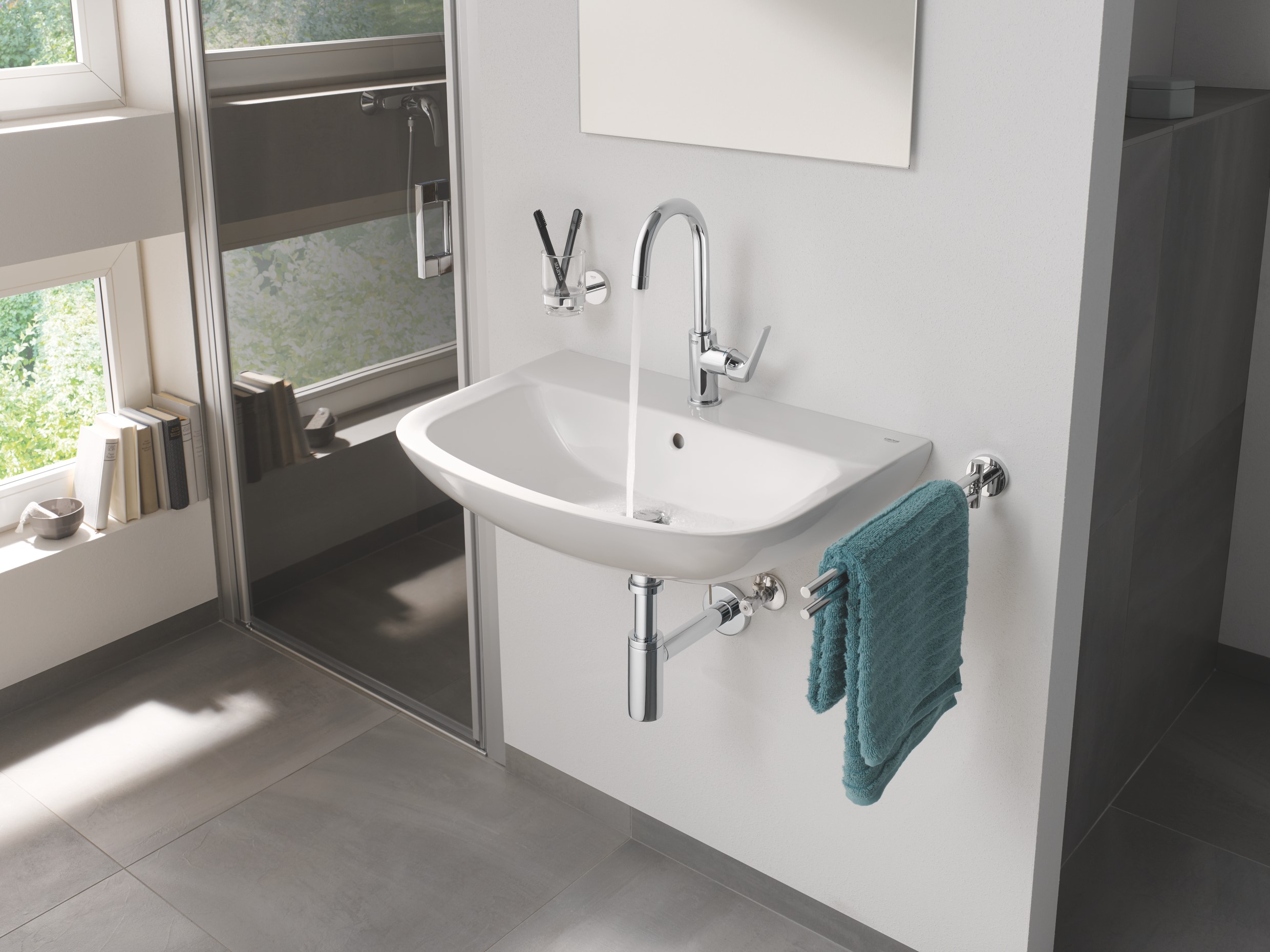Suport Grohe 40585001, 111 mm, 54 mm, 2 orificii instalare, pe perete, metal, elemente fixare ascunse, Crom