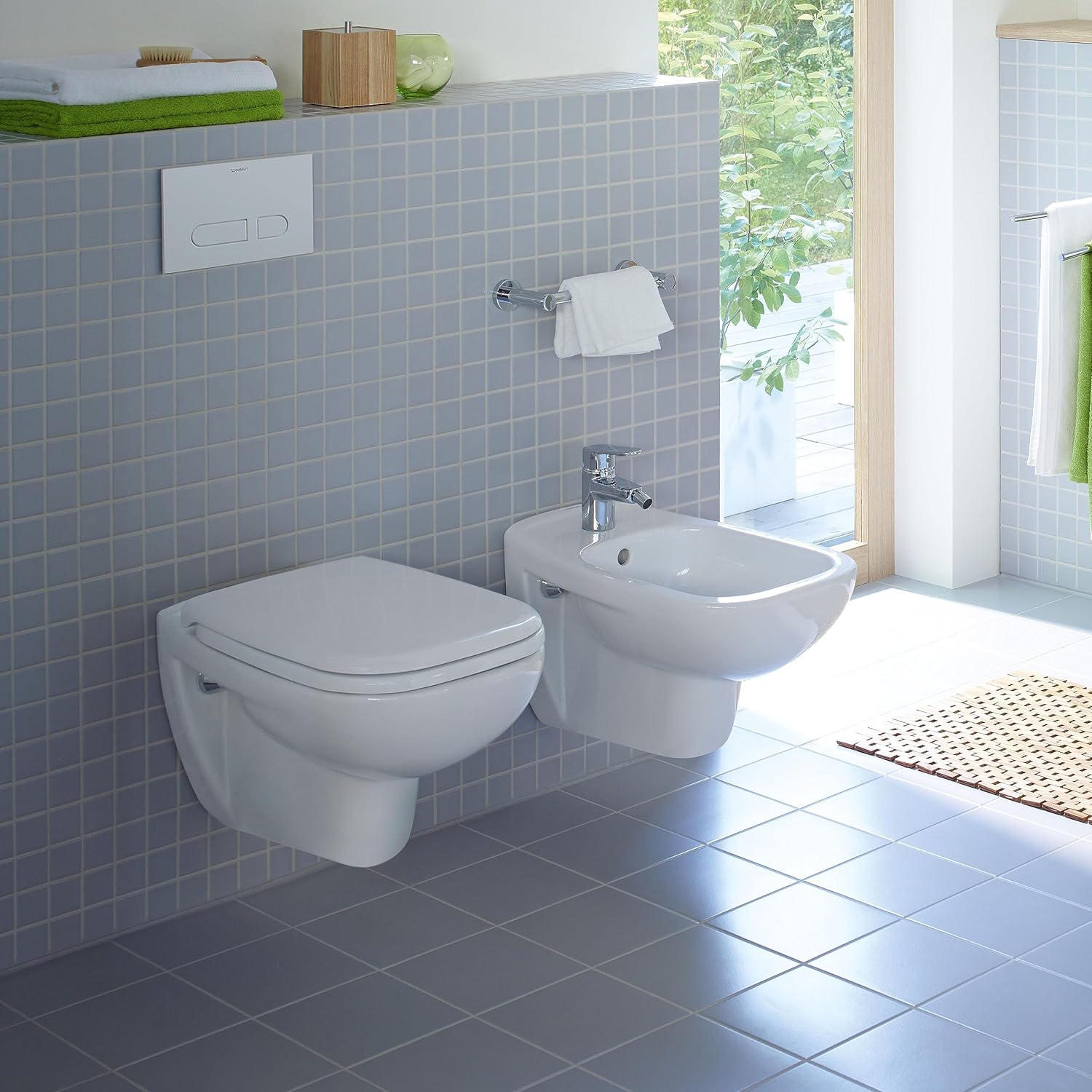 Set vas WC Duravit 45700900A1, D-Code, montaj suspendat, zona montaj interior, tip clatire jet de apa, alb [8]
