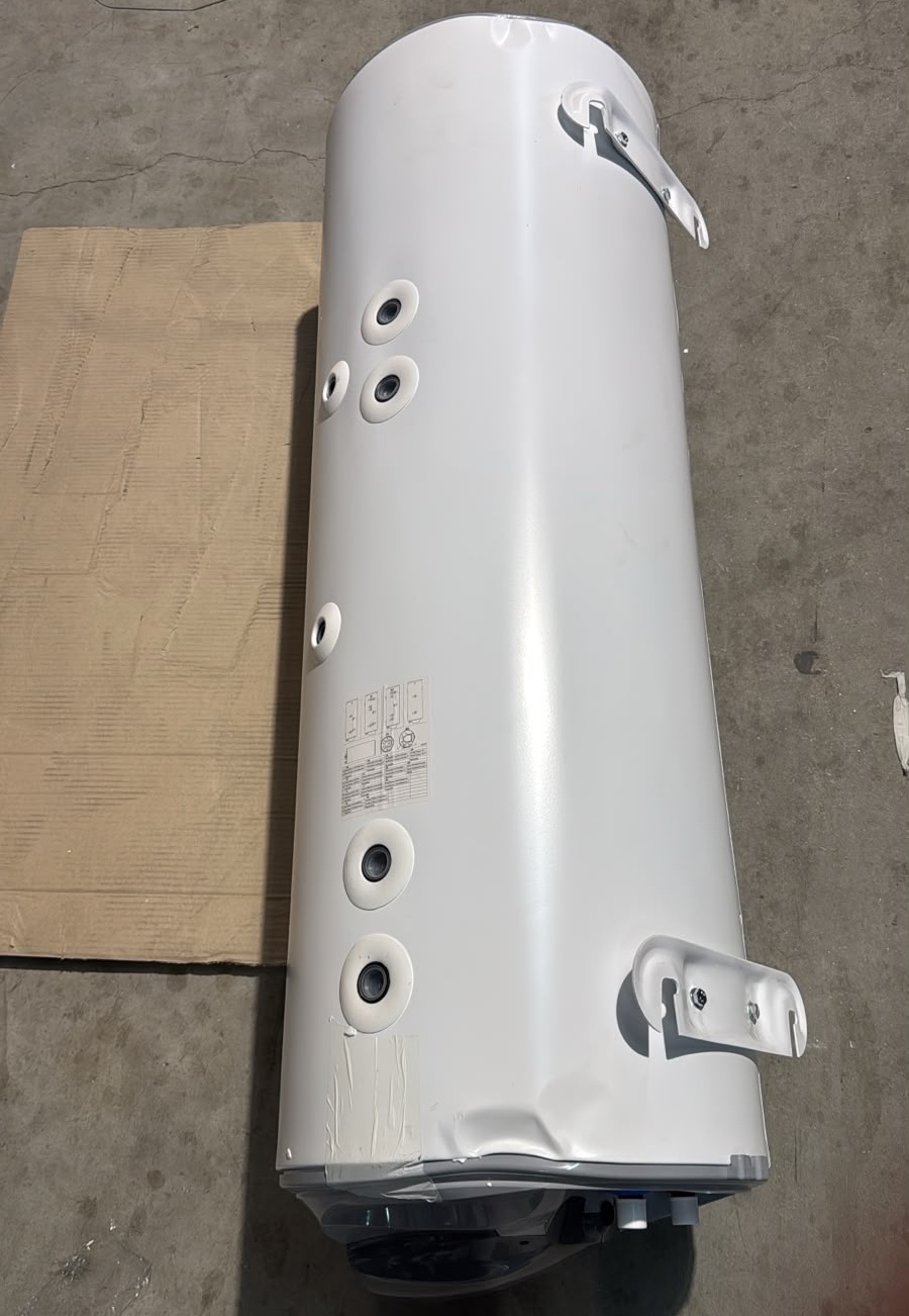 PRODUS RESIGILAT SAU USOR LOVIT DAR IN PERFECTA STARE DE FUNCTIONARE (18569) !!!Boiler termoelectric cu 2 serpentine in paralel Eldom GREEN LINE WVF15046FS21R 150 Litri 3 Kw serpentine pe partea dreapta