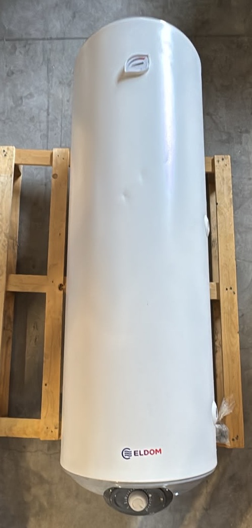 PRODUS RESIGILAT NOU USOR LOVIT IN PERFECTA STARE DE FUNCTIONARE 23993 !!! Boiler termoelectric cu o serpentina Eldom GREEN LINE WVF15046FSR 150 Litri 3 Kw serpentina pe partea dreapta