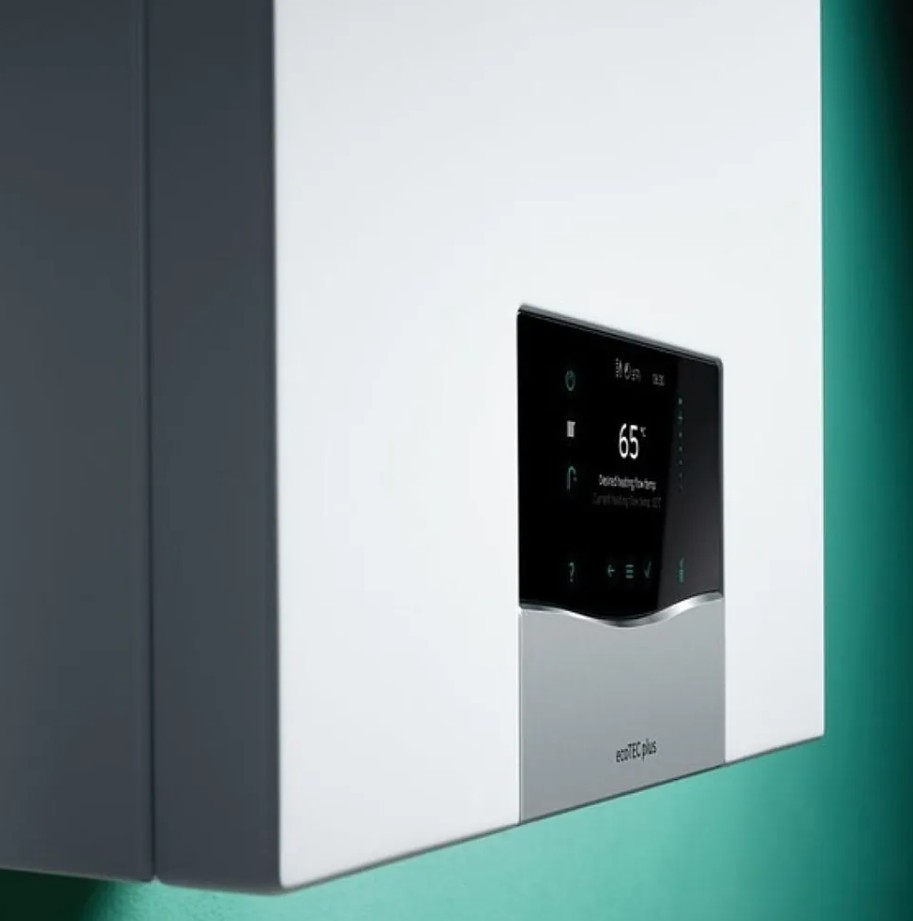 Centrala termica in condensatie Vaillant Ecotec Plus VUW 26CS/1-5 21 kW incalzire si acm kit evacuare inclus