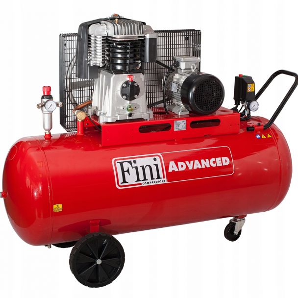 Compresor de aer Fini BK119-270-7.5, 270 l, 5.6 kW, 10 bar, 840 l/min