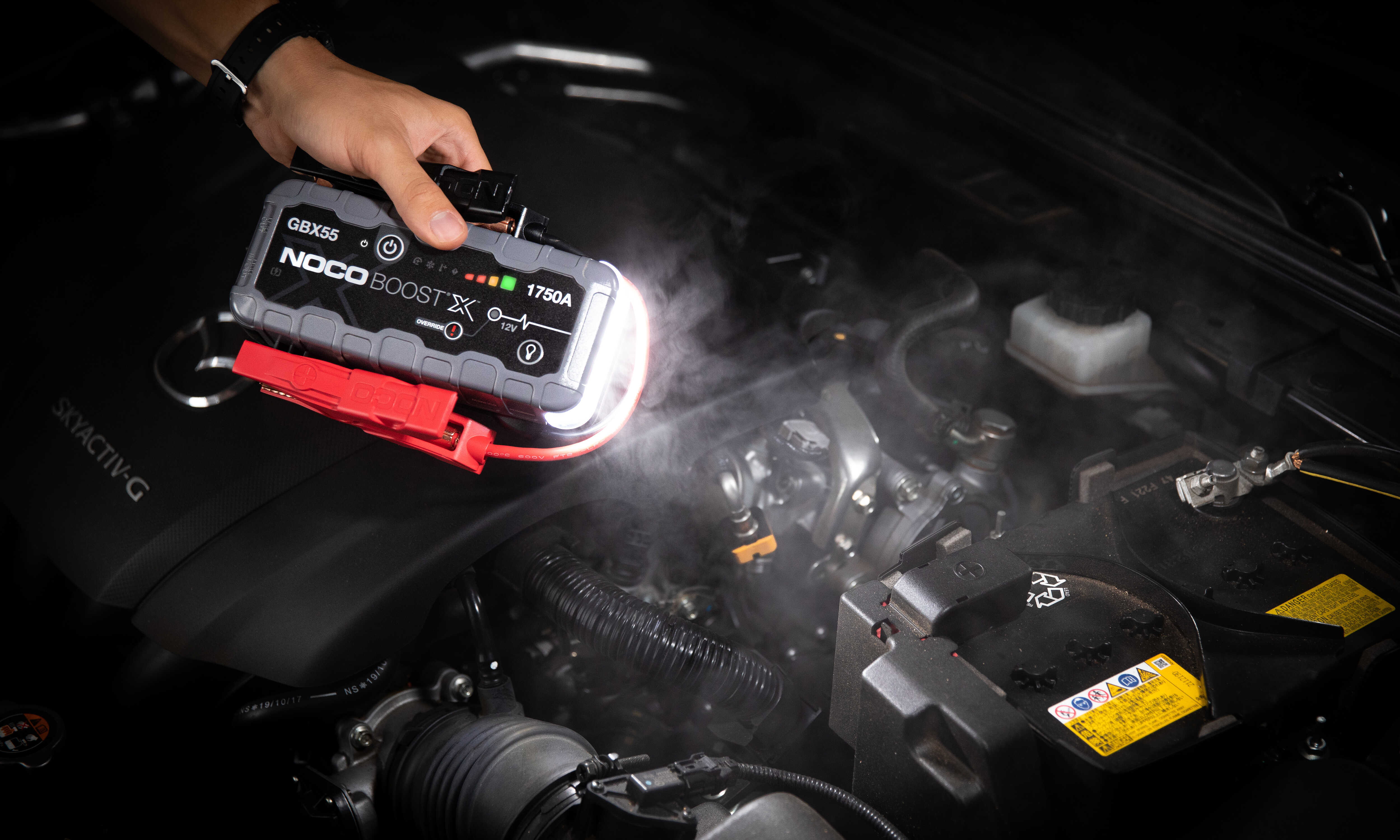 Robot Pornire Auto, Jump Starter Auto 12V Portabil, Curent Pornire 1750A Litiu-Ion, Noco Boost GBX55