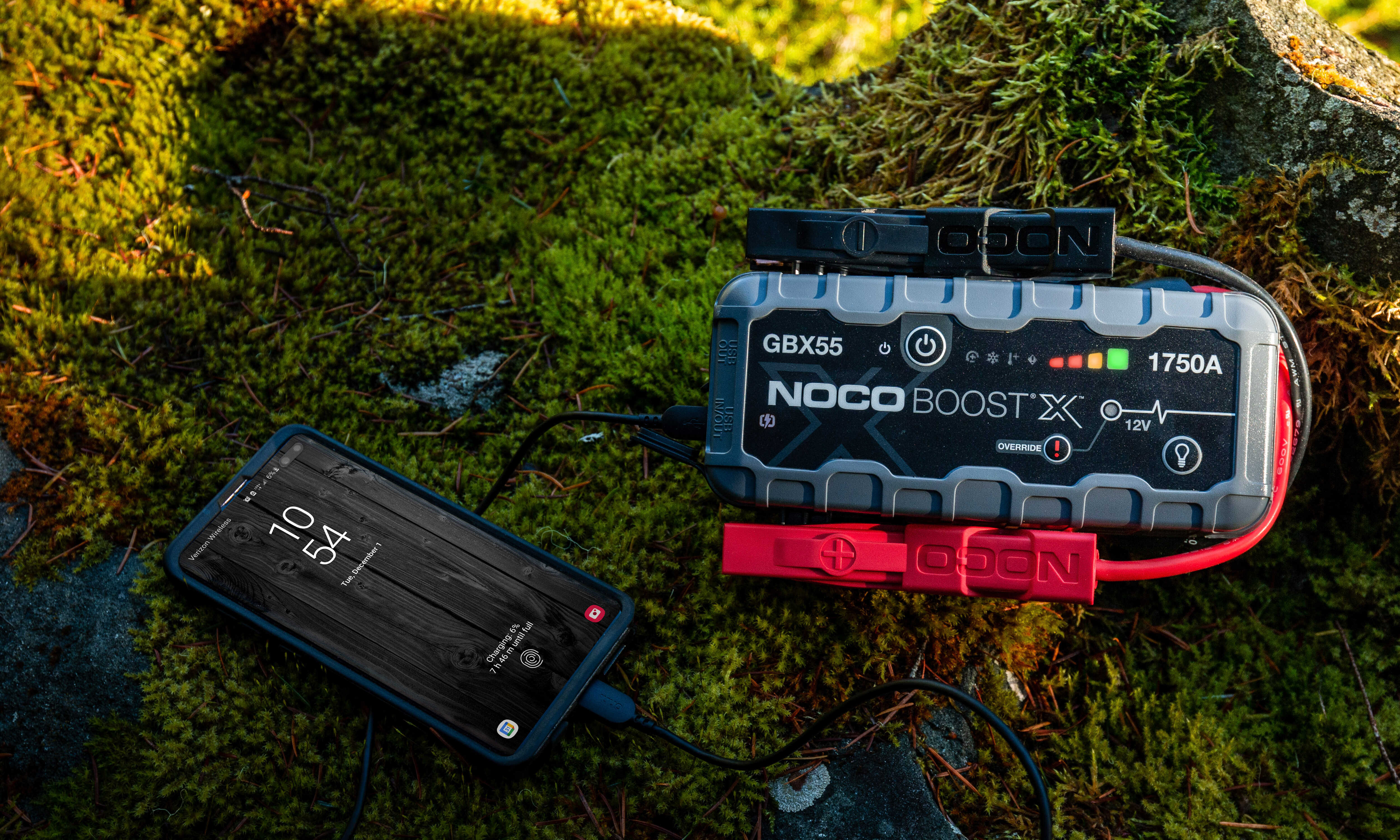 Robot Pornire Auto, Jump Starter Auto 12V Portabil, Curent Pornire 1750A Litiu-Ion, Noco Boost GBX55