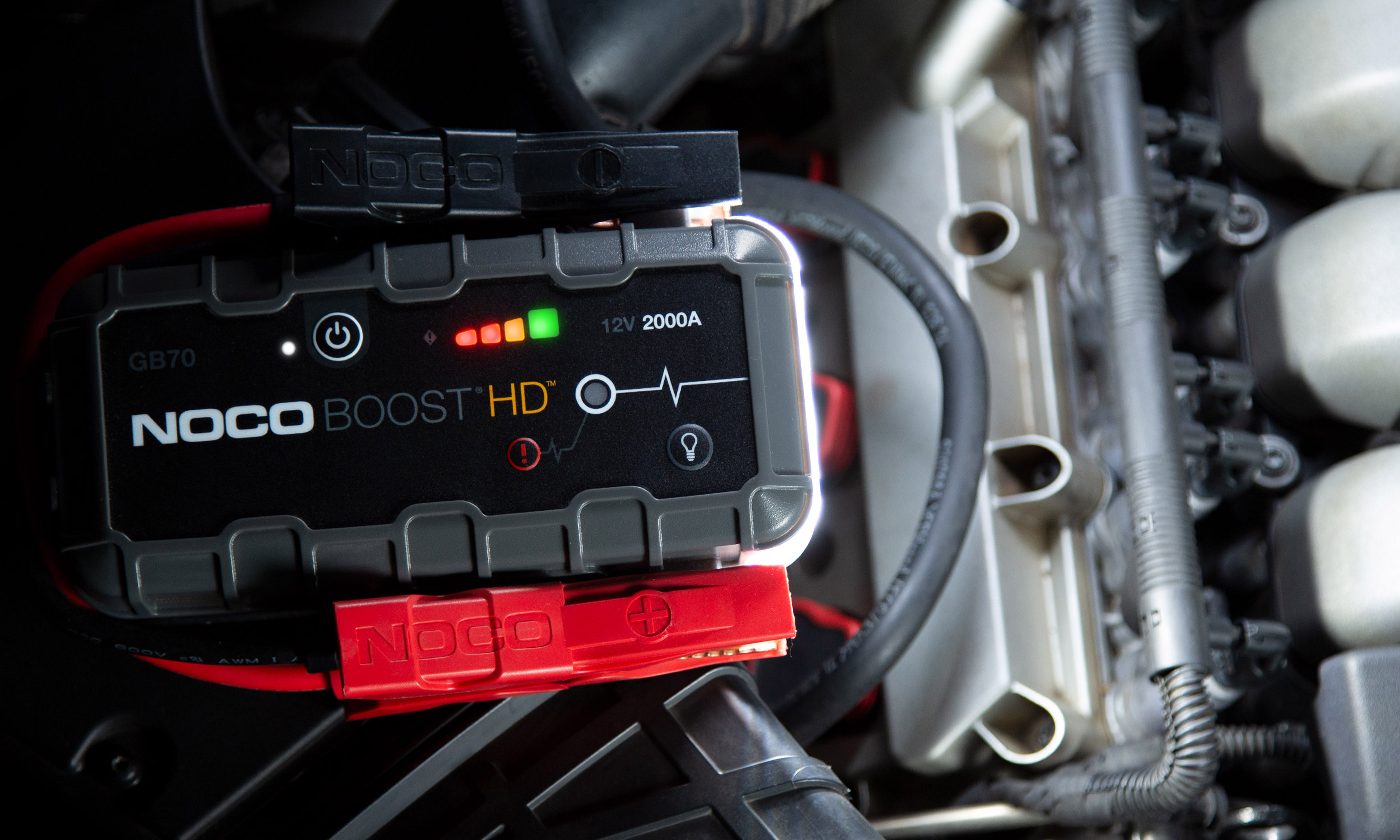 Robot Pornire Auto, Jump Starter Auto 12V Portabil, Curent Pornire 2000A Litiu-Ion, Noco Boost GB70