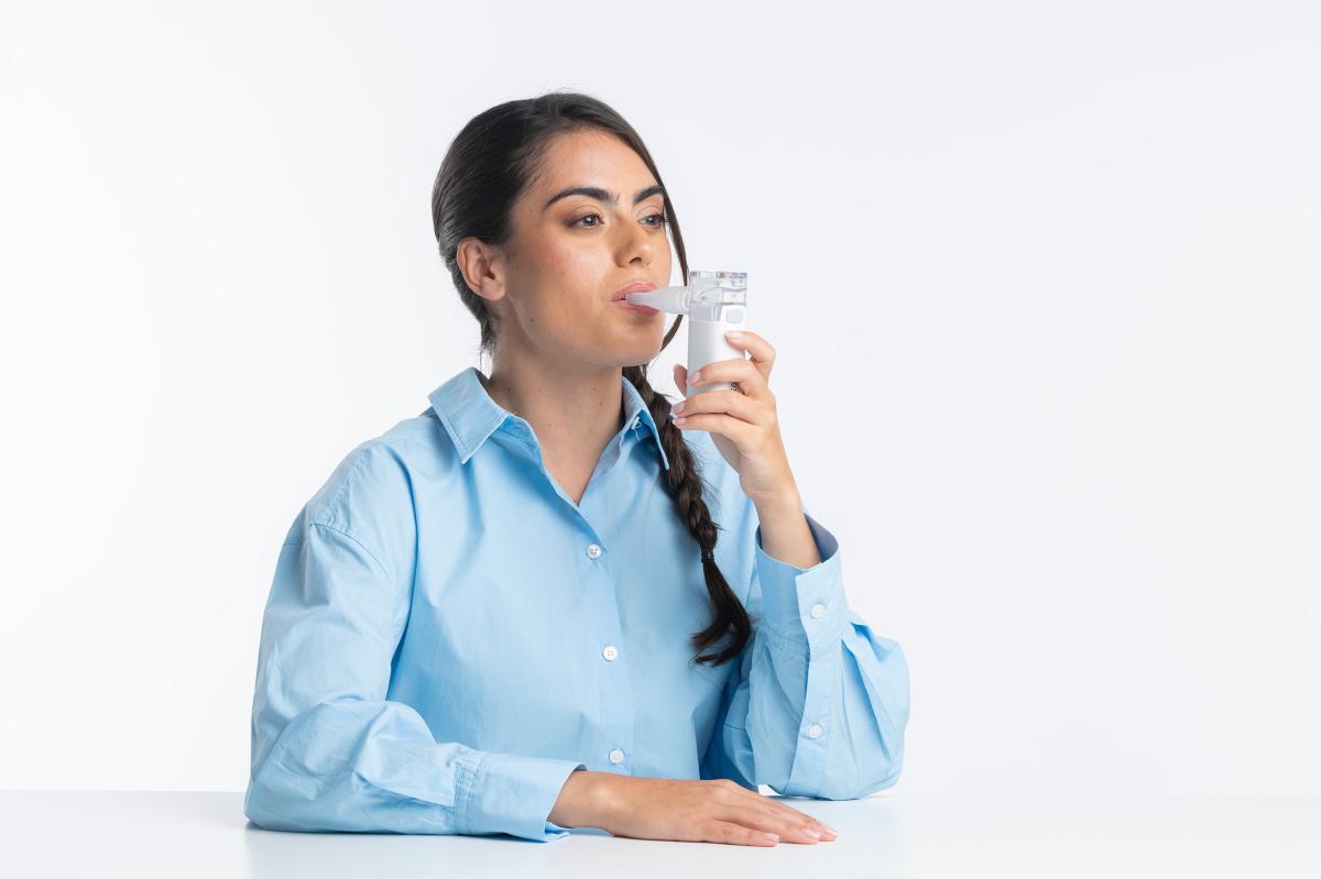 NOU: Aparat de aerosoli portabil Laica NE1012, silentios, copii si adulti, reincarcabil la USB, [11],laicashop.ro