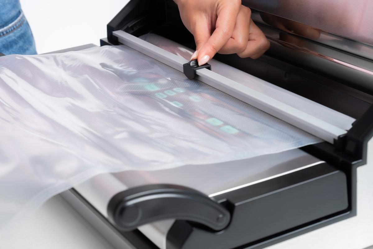 NOU: Aparat de ambalare in vid Laica VT3250 Professional, 40 cm, 25L/min, 350W, [14],laicashop.ro