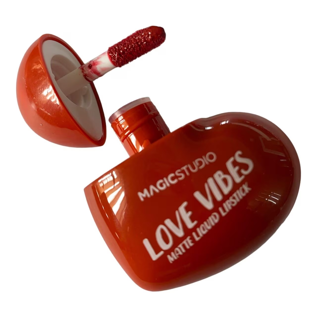 Ruj lichid Magic Studio Love Vibes Heart Matte Lips. rosu inchis lila-rossa.ro imagine noua 2022