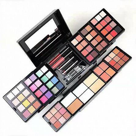 Paleta makeup Miss Rose, 84 culori