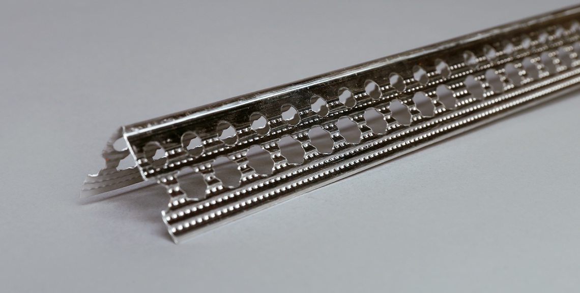 Piese si accesorii metalice gips carton - Profil de colt din aluminiu pentru glet ProFEEL 30 x 30 x 2500 mm, maxbau.ro