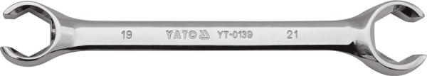 Cheie inelara semideschisa Cr-V- YATO - Marime: 15x17 mm