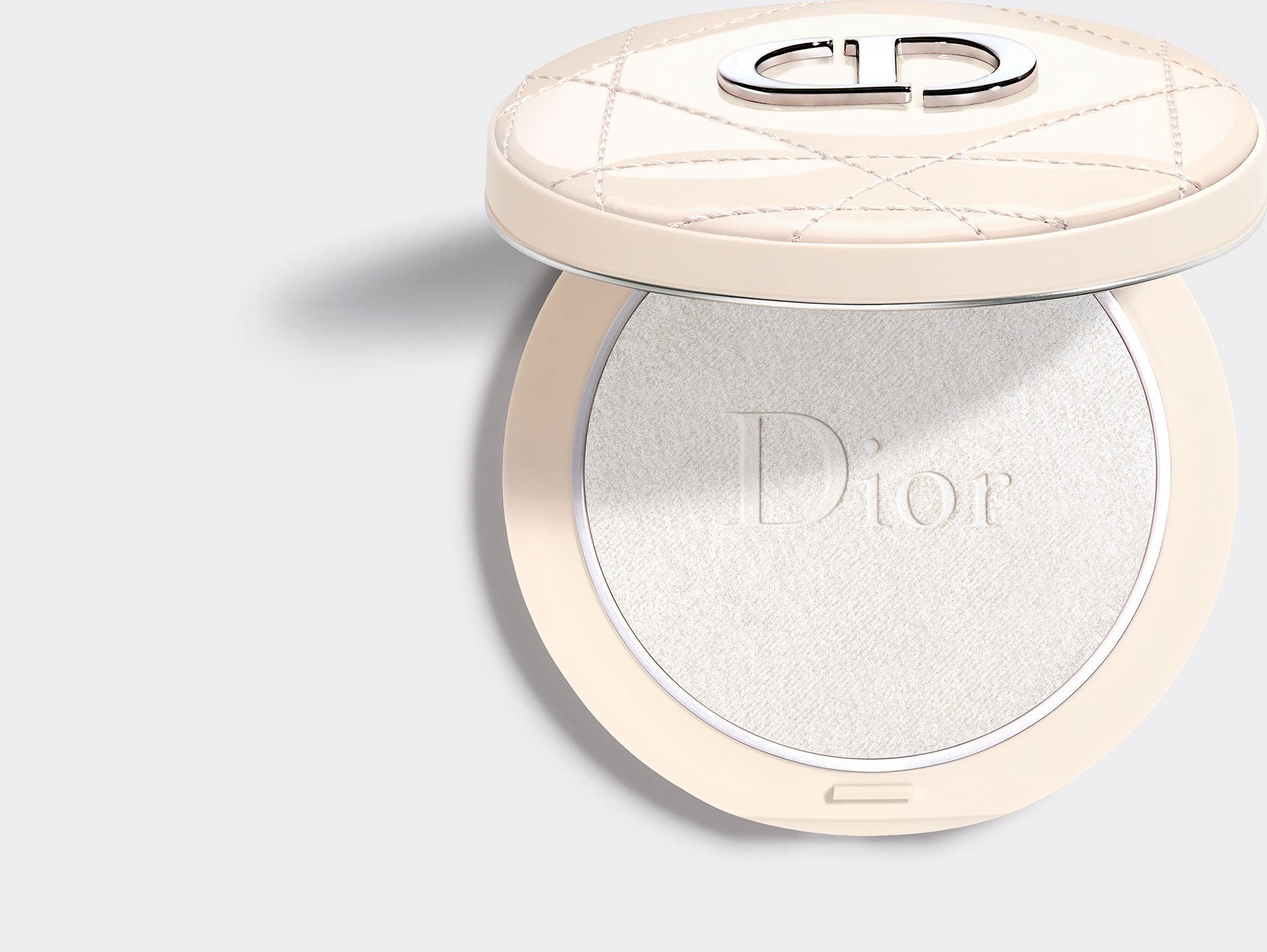 Dior DIOR FOREVER COUTURE LUMINIZER POWDER HIGHLIGHTING 03 PEARLESCENT GLOW 6g