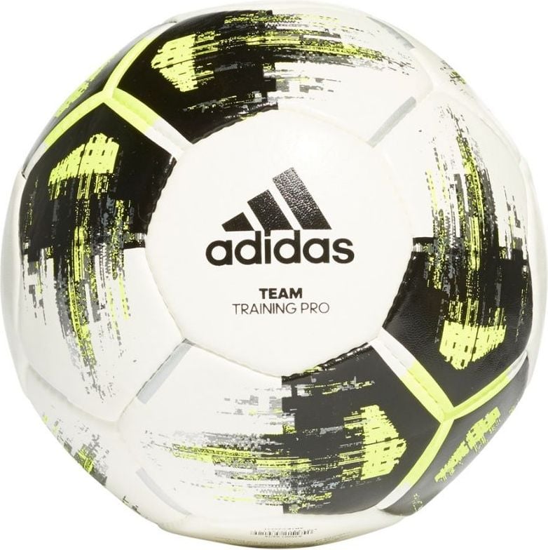 Echipa de fotbal Adidas Antrenament alb s. 4 (CZ2233)