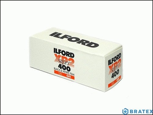 Film negativ alb-negru Ilford XP2, ISO 400, 120, proces C41