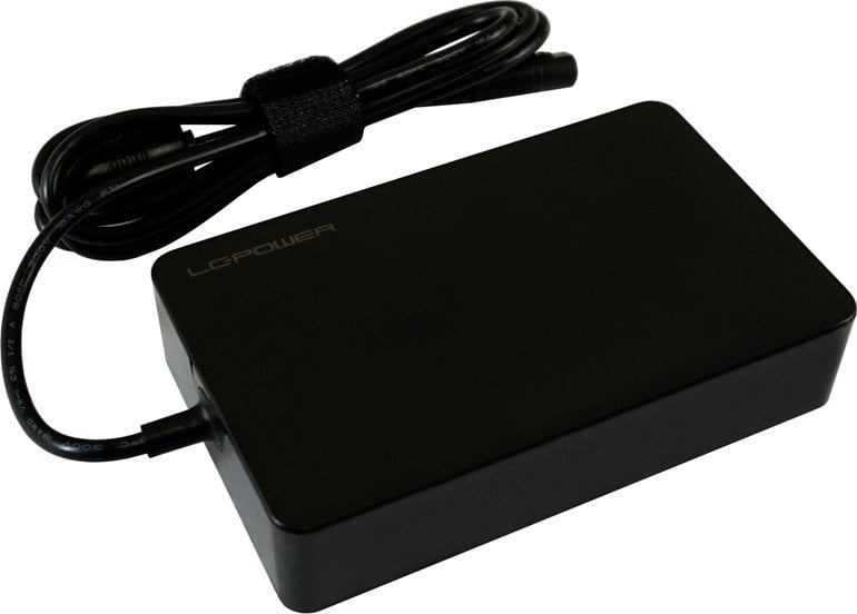 LC-Power 90 W, 4,8 A, 12 V adaptor pentru laptop (LC-NB-PRO-90)