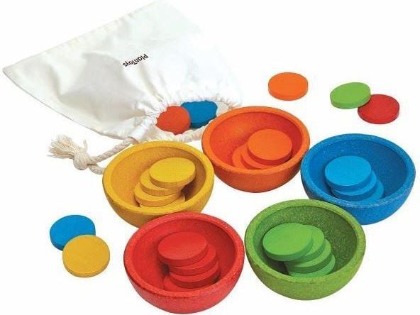Plan Toys sortează și numără jetoane colorate (221027)
