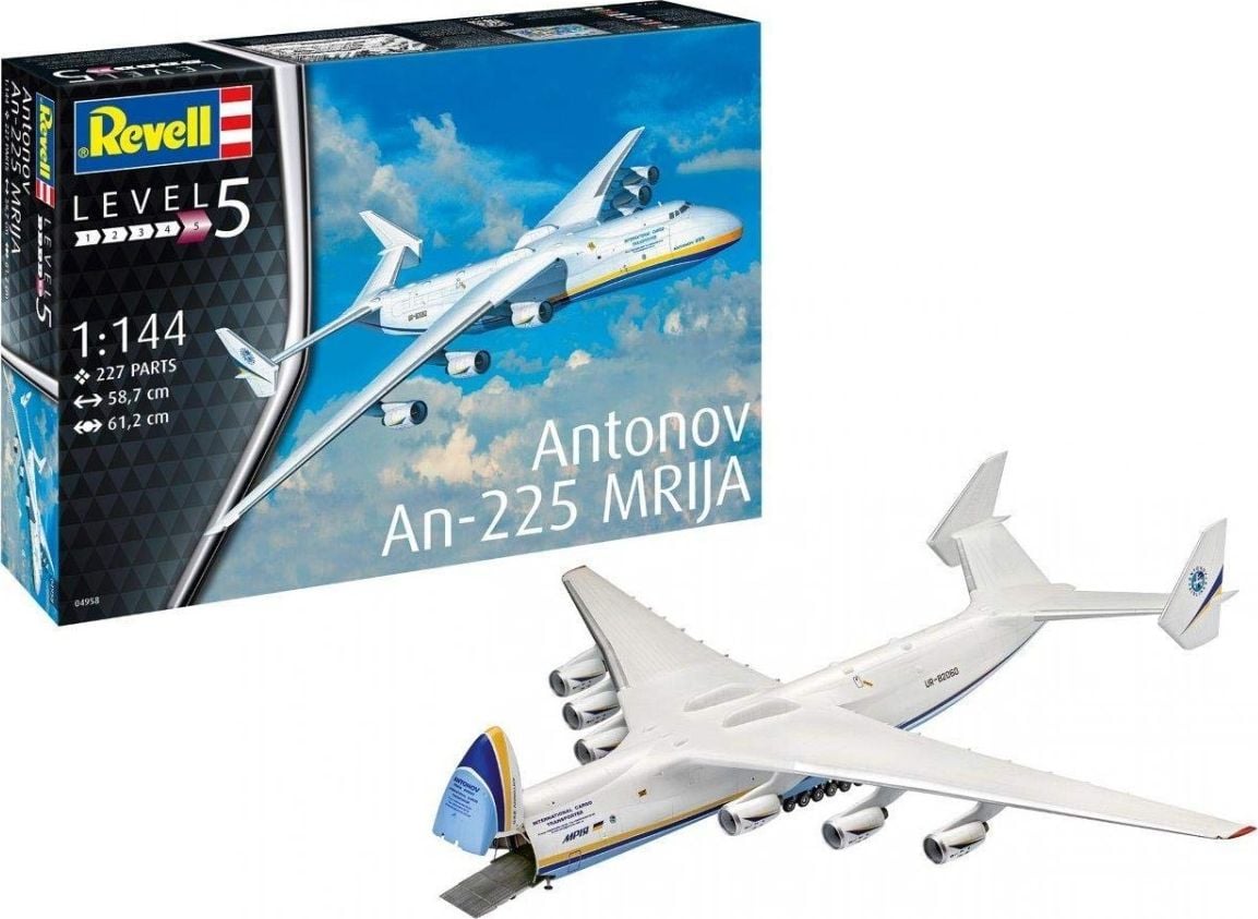 Revell Plastic model Antonov AN-225 Mrija