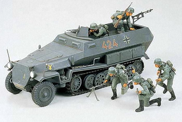 Tamiya TAMIYA German Hanomag Sdkfz 2511 - 35020