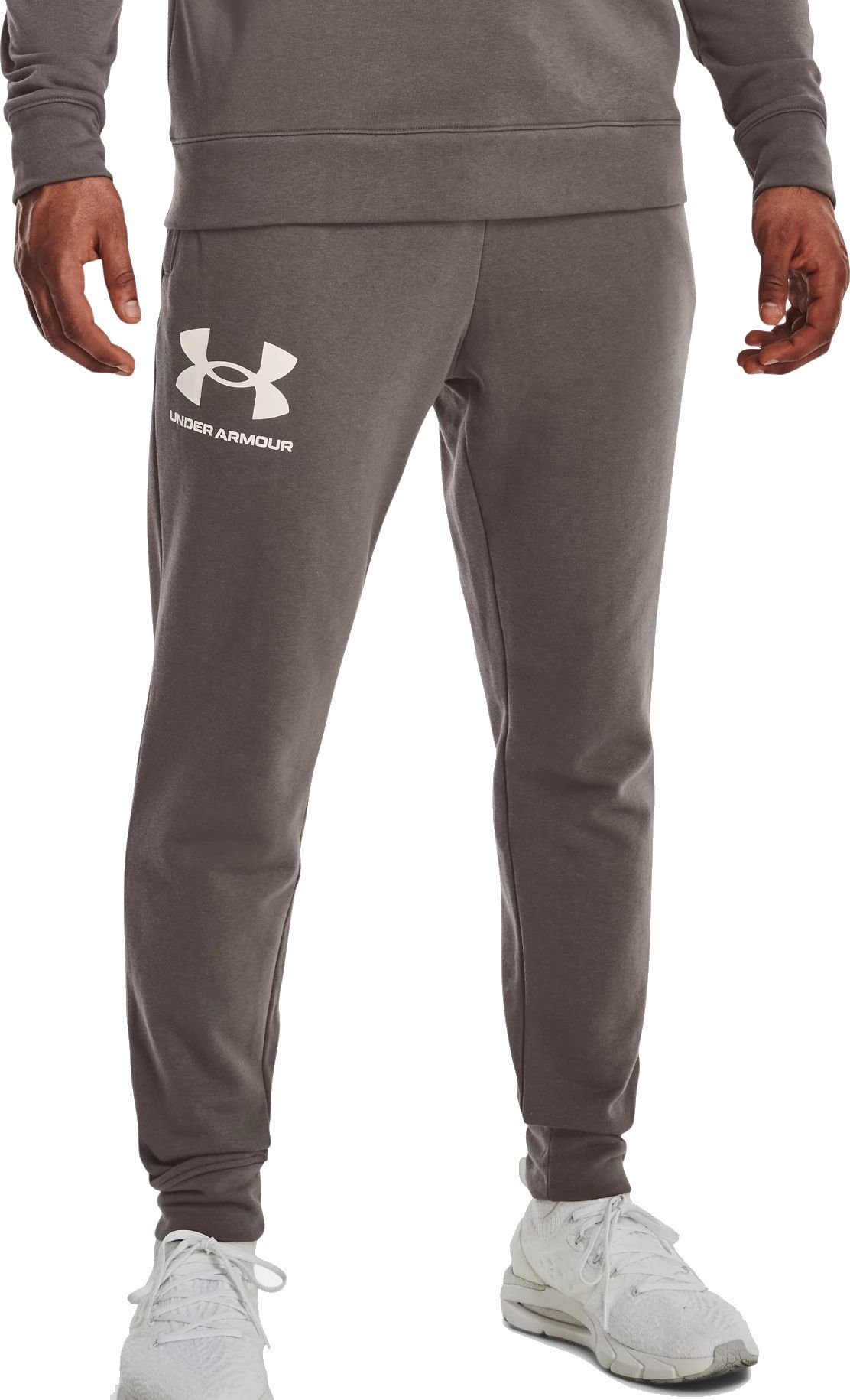 Traducerea din poloneza a frazei Under Armour Spodnie męskie Rival Terry Joggers 176 r. L (1361642-176) în limba română este: Pantaloni sport bărbați Under Armour Rival Terry pentru mărimea 176 L (1361642-176).