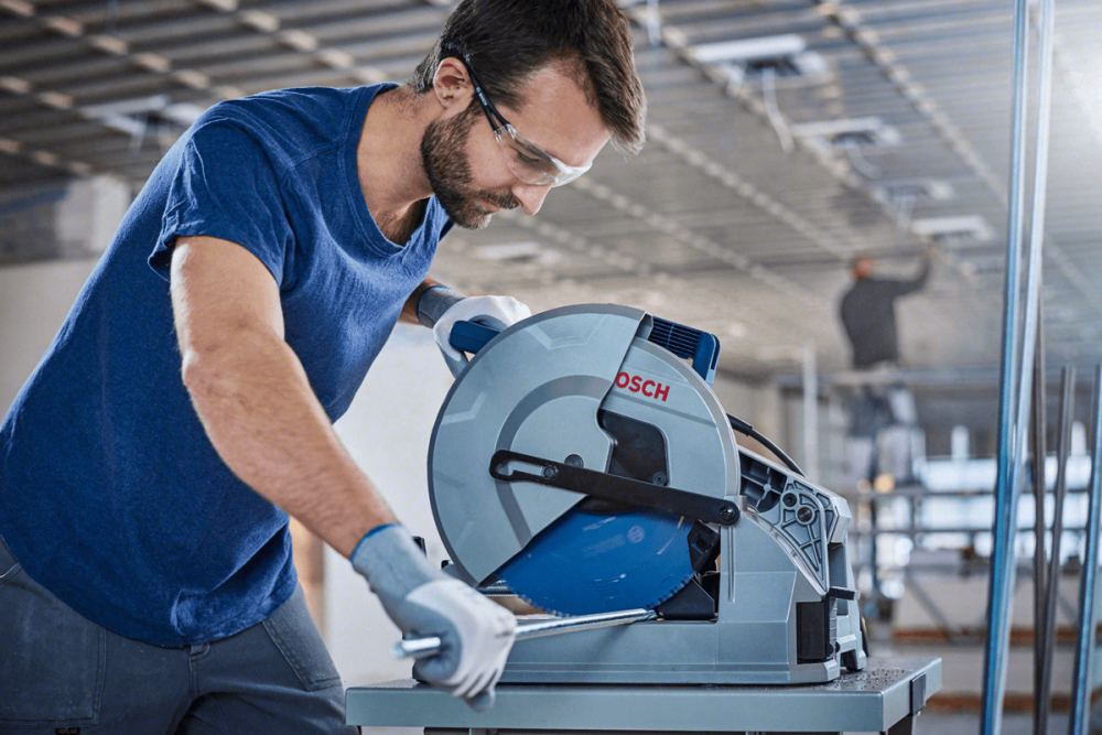 Pânză de fierăstrău circular Bosch Expert for Steel, 210 x 30 x 2.0 mm, 48 dinţi