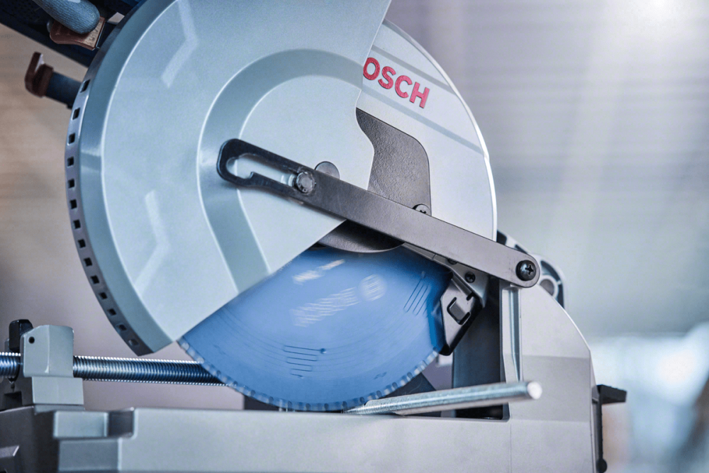 Pânză de fierăstrău circular Bosch Expert for Steel, 210 x 30 x 2.0 mm, 48 dinţi