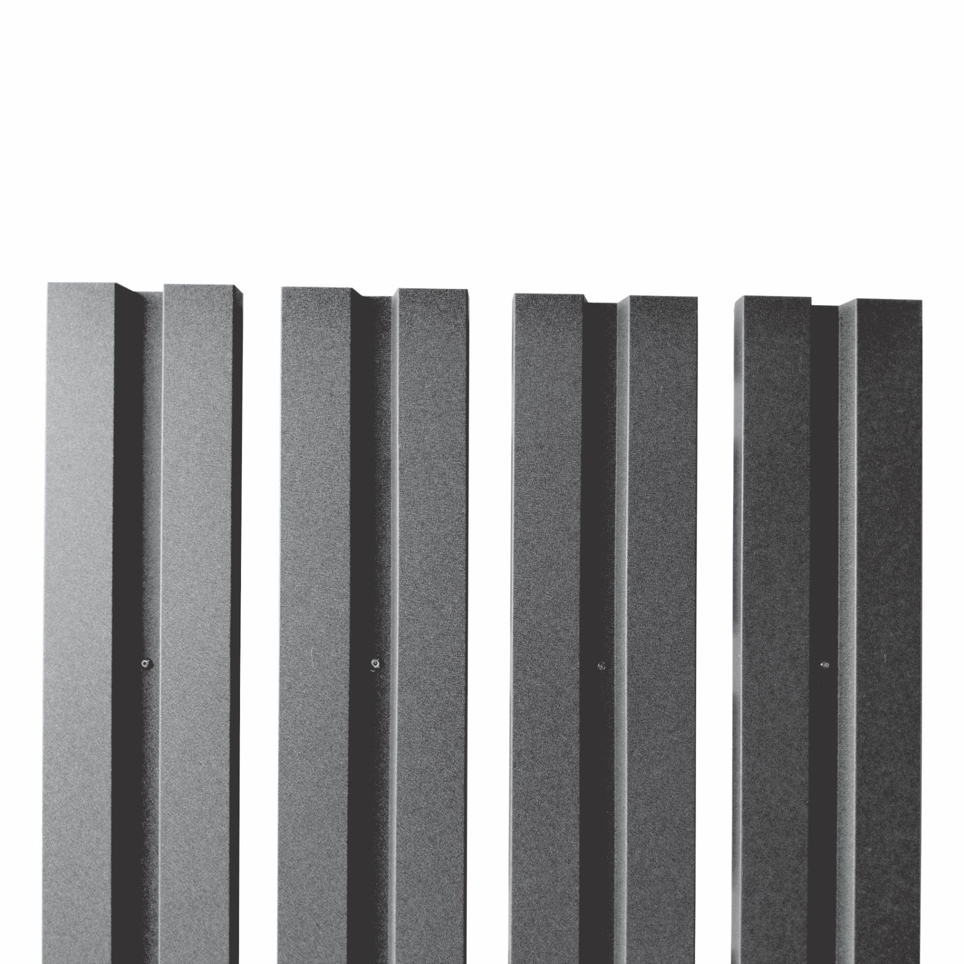 Sipca pentru gard model V1 marca Rufster, grosime 0,50 mm, finisaj mat structurat, culoare neagra RAL 9005 MS M2P3 vopsita pe ambele parti, lungime variabila