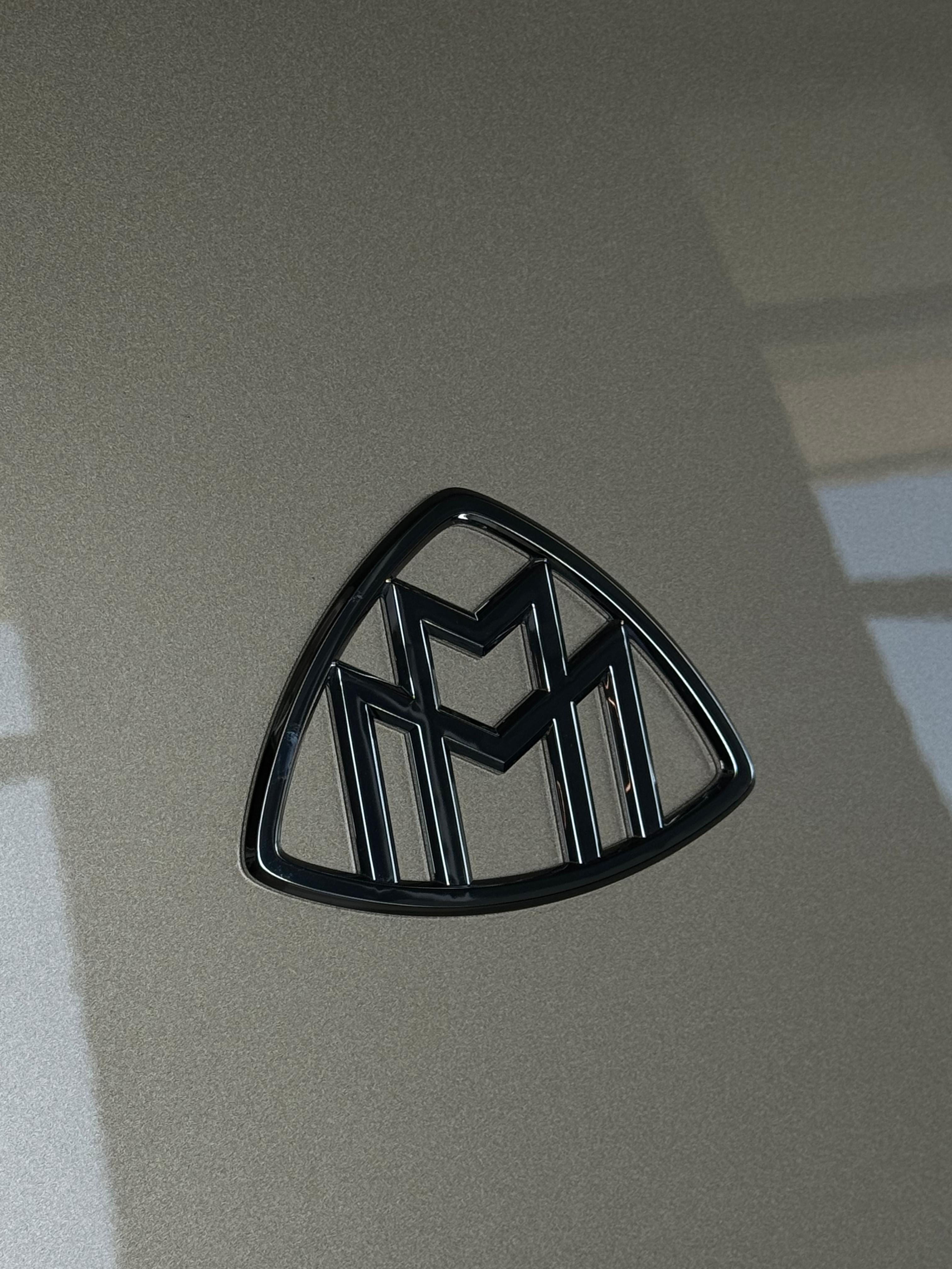 logo-original-mercedes-maybach