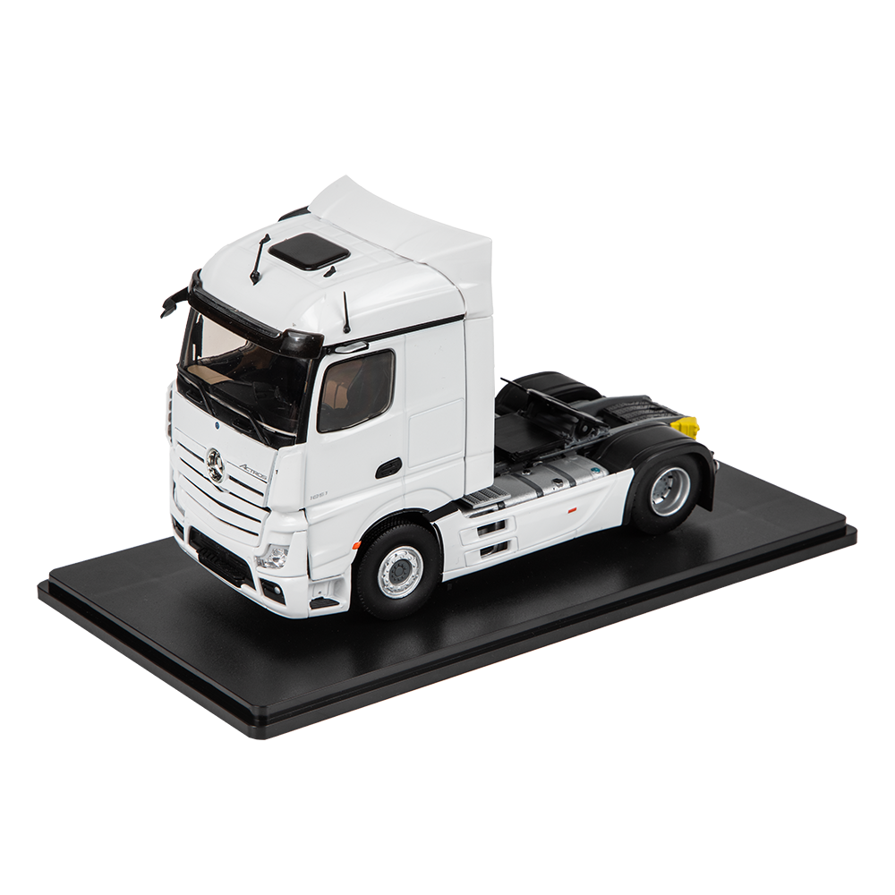 Macheta camion Actros 5 Bigspace Mercedes-Benz Trucks, alb, 1:43