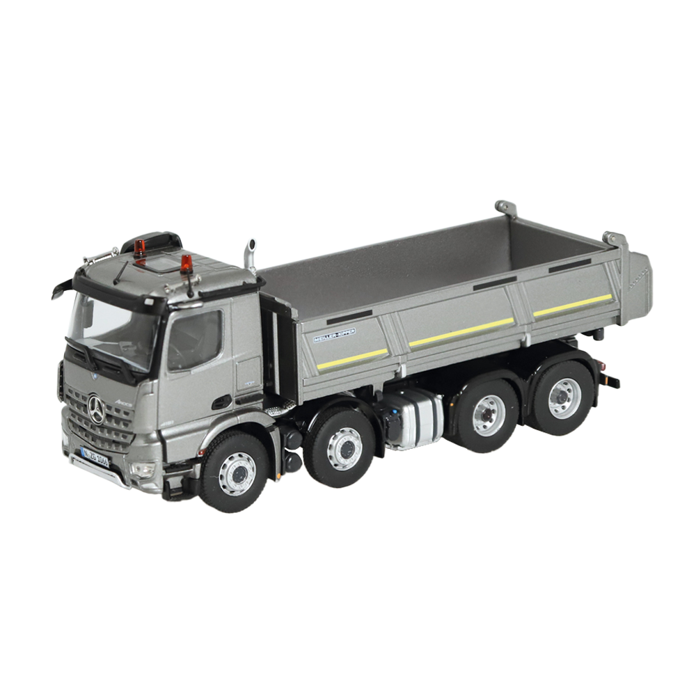 Macheta camion Actros Quadruple Basculabil 8x4, argintiu, 1:50