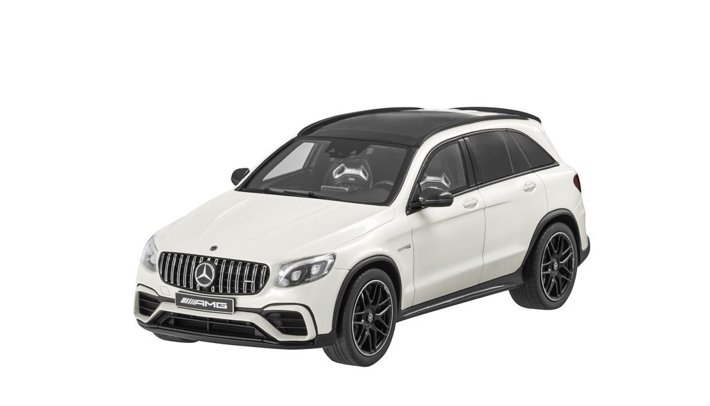 Macheta Mercedes-AMG GLC 63 SUV X253, 4MATIC+, Alb, 1:18