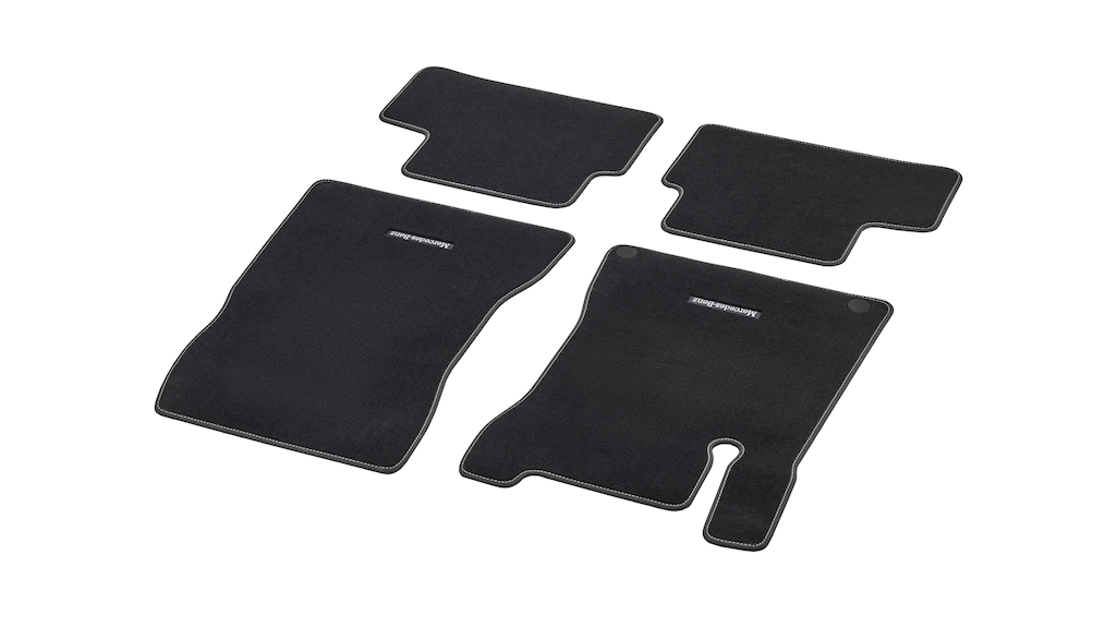 Set 4 covorase din velur original Mercedes-Benz Classic pentru A-Class W177, negru/bej