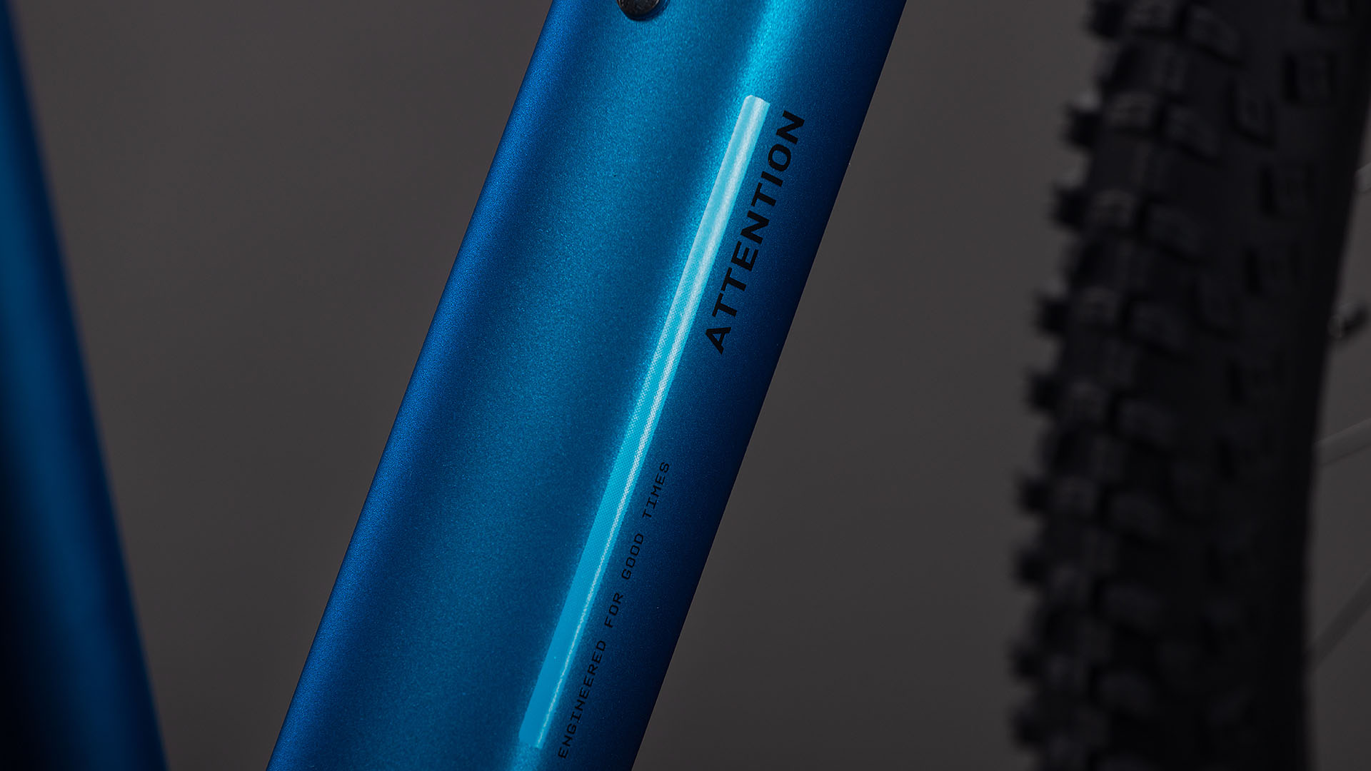 BICICLETA CUBE ATTENTION PRO ELECTRICBLUE BLUE 2026 cadru XS (14") - roti 27.5 [1]