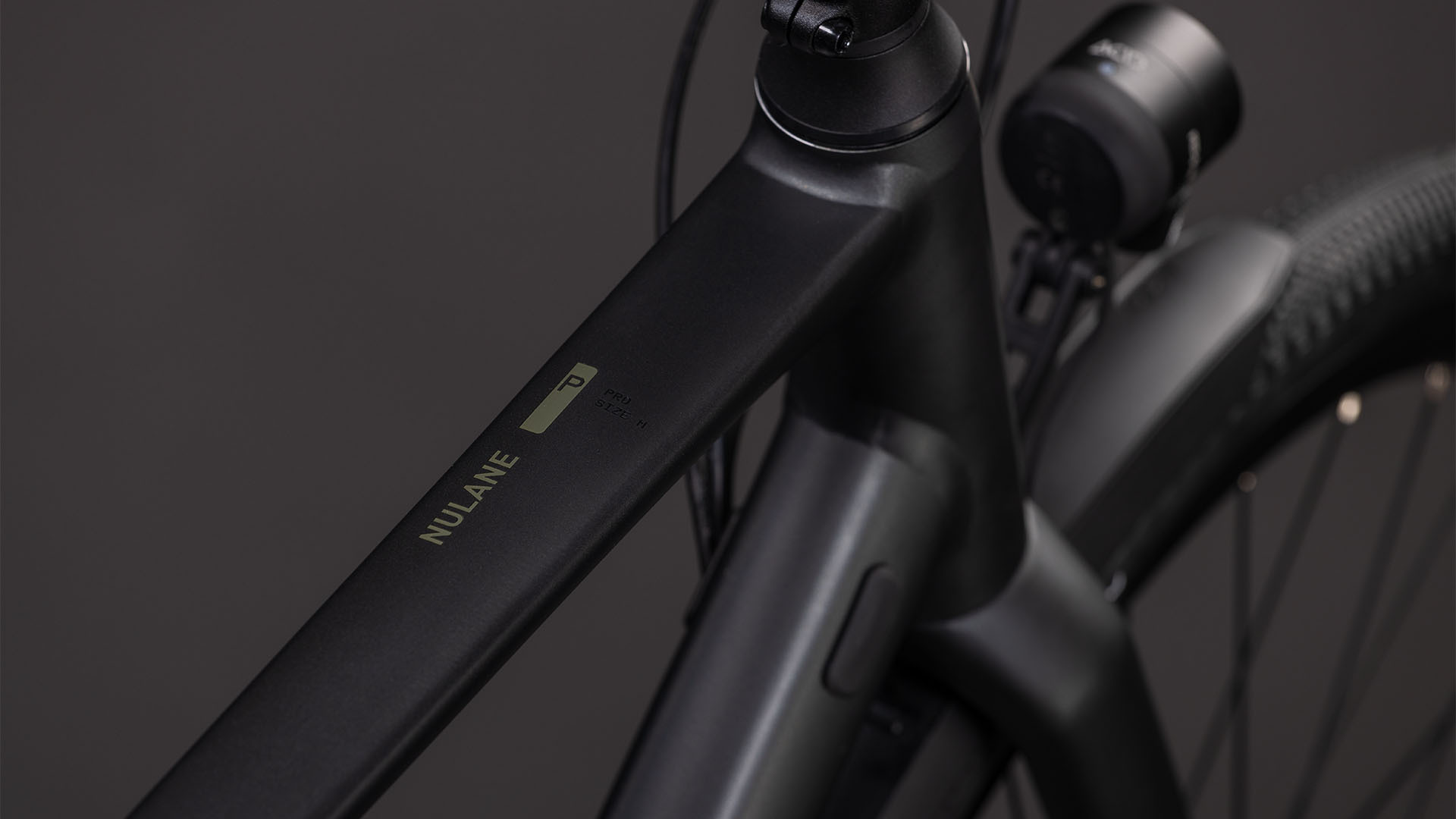 BICICLETA CUBE NULANE PRO FE GREY CHROME 2026 50 cm [1]