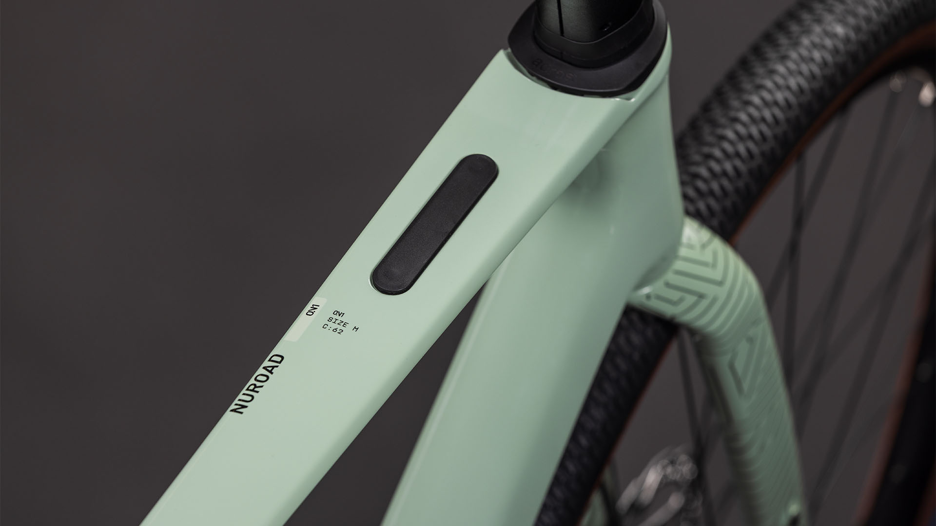 BICICLETA CUBE NUROAD C:62 ONE ALOEGREEN BLACK 2026 XS [1]