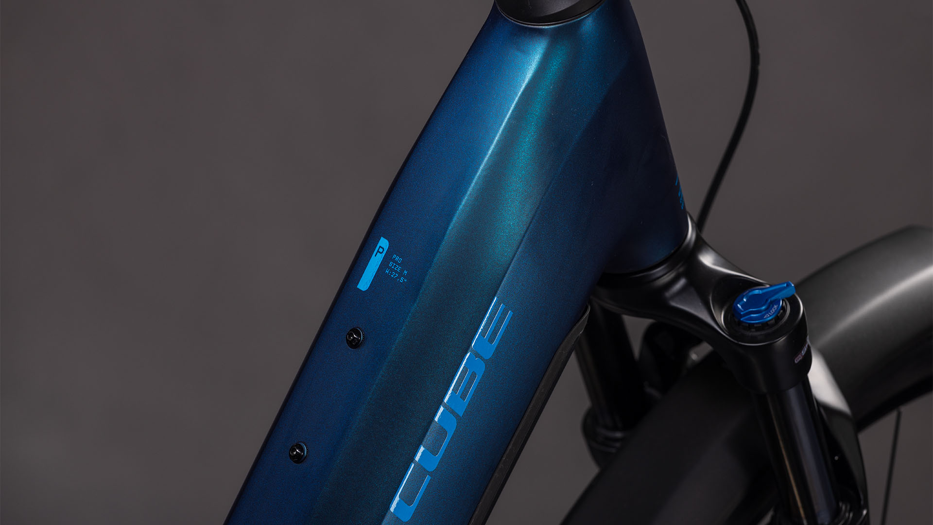 BICICLETA ELECTRICA CUBE REACTION HYBRID PRO 800 FE EASY ENTRY NEBULAR DAZZLE 2026 cadru S (16") - roti 27.5 [1]