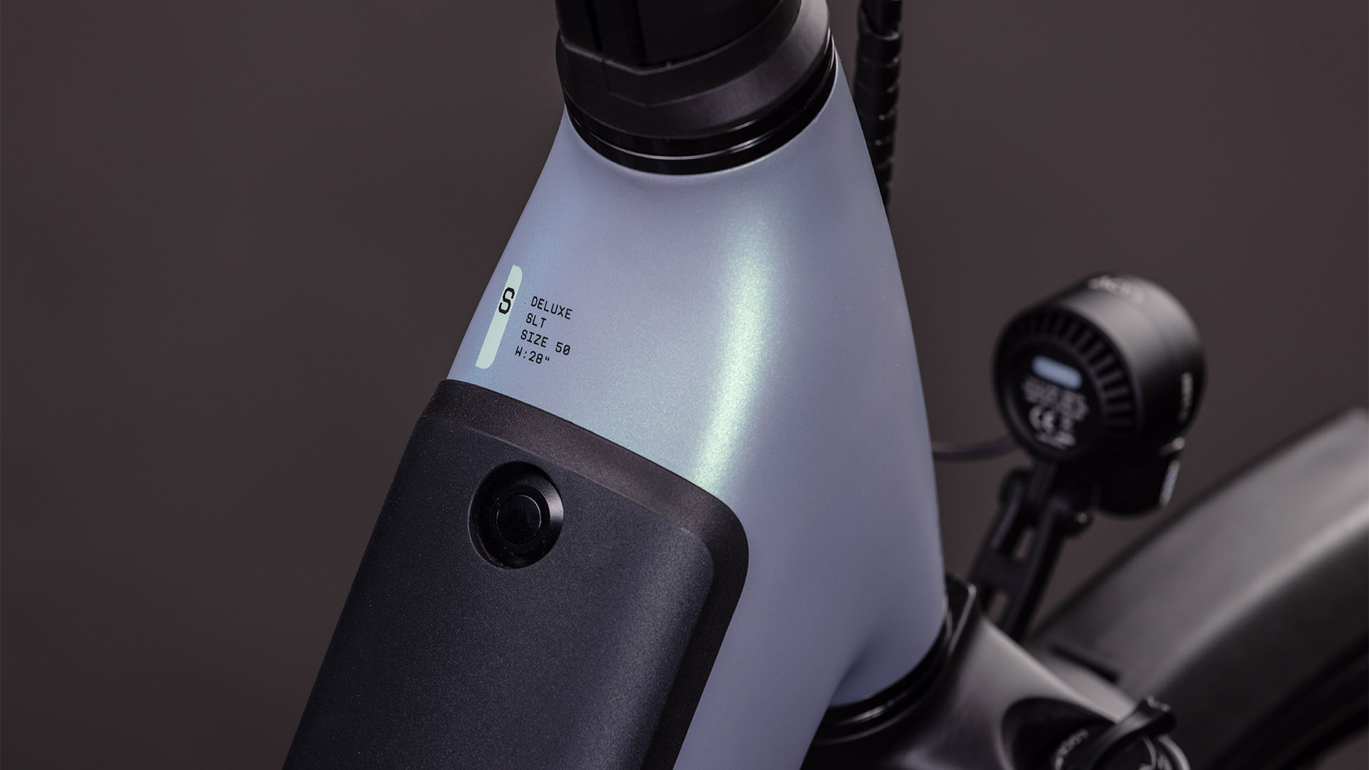 BICICLETA ELECTRICA CUBE SUPREME HYBRID DELUXE SLX 600 EASY ENTRY SEAGREY BLACK 2026 46 cm [2]