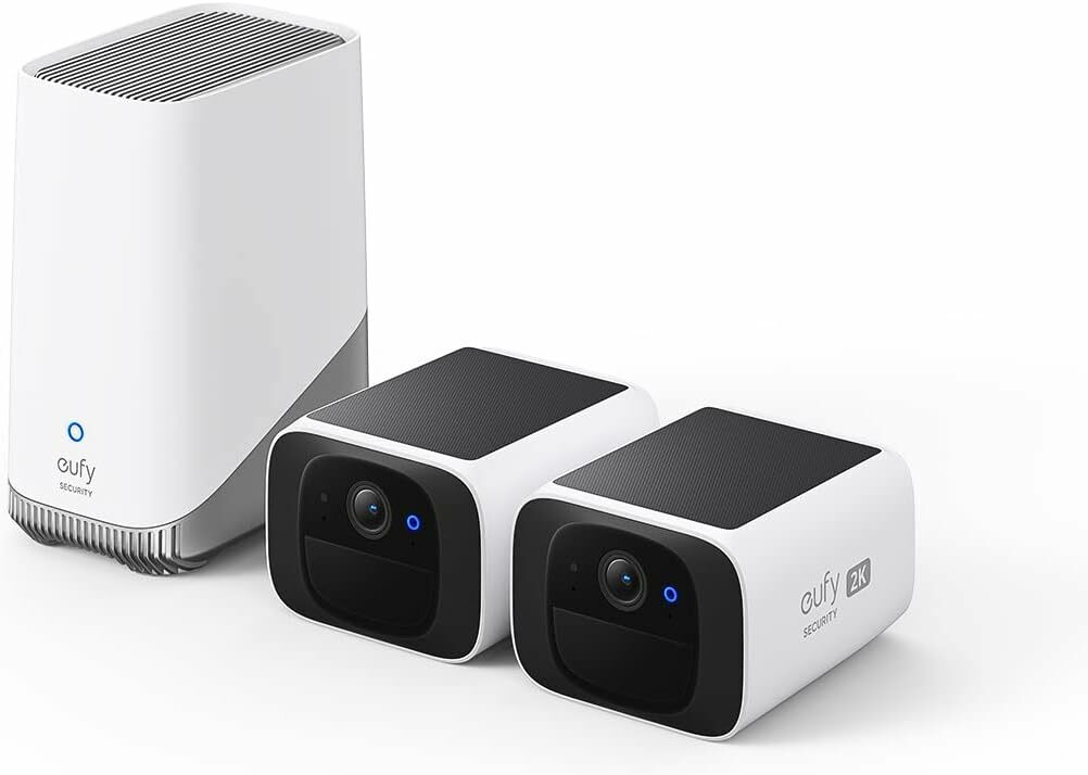 Set 2 Camere de supraveghere eufy SoloCam S220 + HomeBase 3, Wireless, Panou Solar, Rezolutie 2K, 2.4 GHz Wi-Fi, IP67, Alb