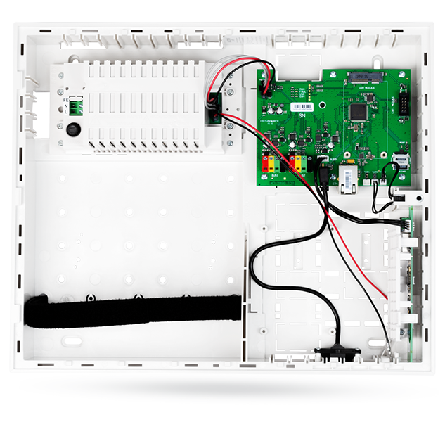 CENTRALE - Centrala JA-107K + JA-111R (modul radio) + comunicator LAN, https:b2b.sielinvest.ro