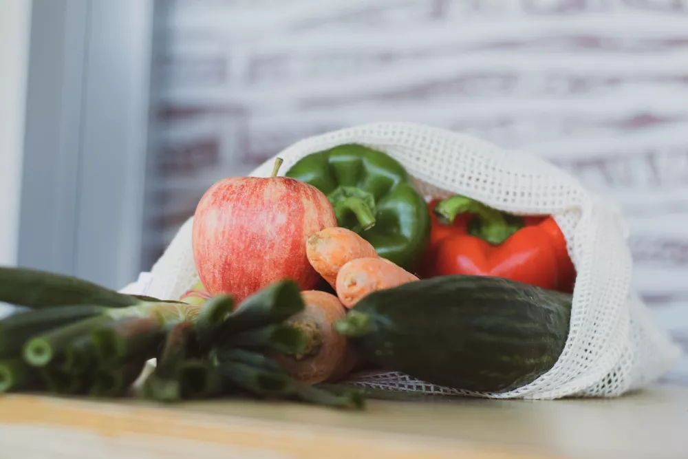 Agricultura ecologică - Metodă agricolă ce produce alimente folosind substanțe și procese naturale